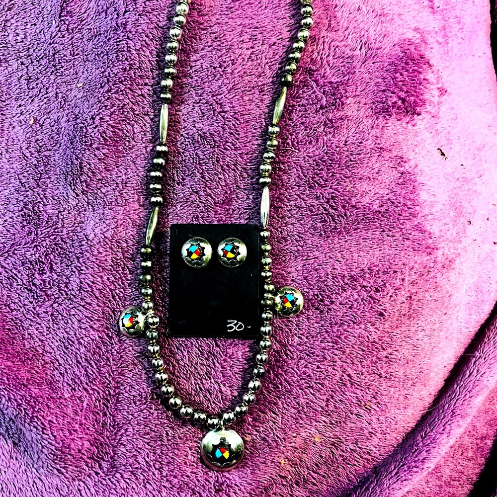 Jewelry set, Native American. Necklace earrings
